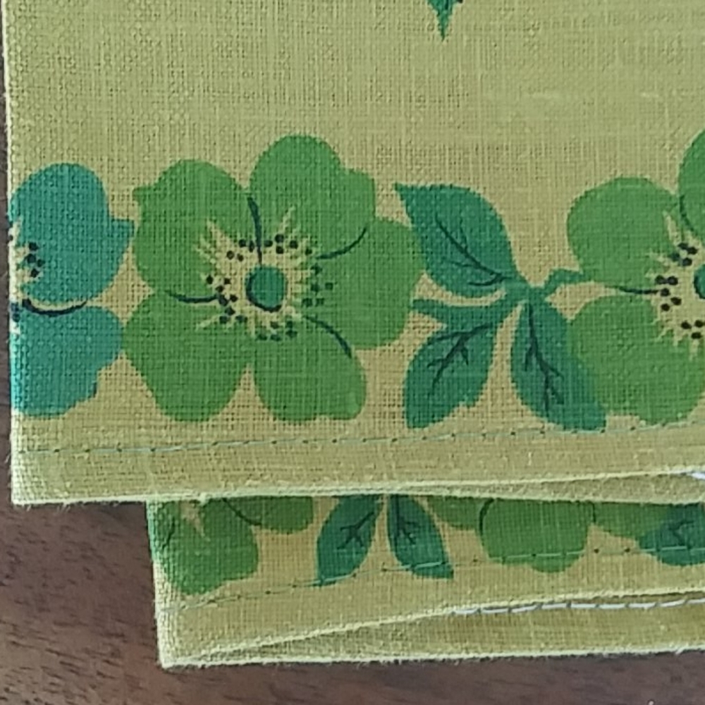 Retro Pineapple Tea Towels - Picture 4 of 8